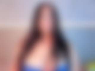 Julieta-Blue's Live Sex Cam Show