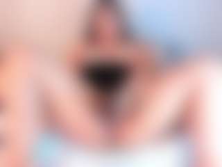 Julieta-Blue's Live Sex Cam Show