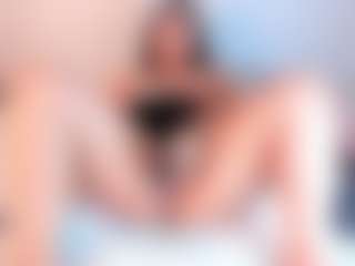 Julieta-Blue's Live Sex Cam Show