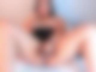Julieta-Blue's Live Sex Cam Show