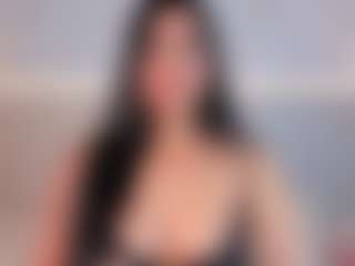 Julieta-Blue's Live Sex Cam Show
