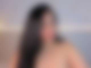 Julieta-Blue's Live Sex Cam Show
