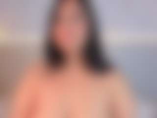 Julieta-Blue's Live Sex Cam Show
