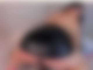 Julieta-Blue's Live Sex Cam Show