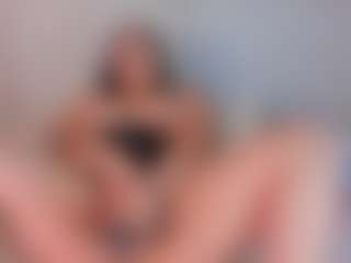 Julieta-Blue's Live Sex Cam Show