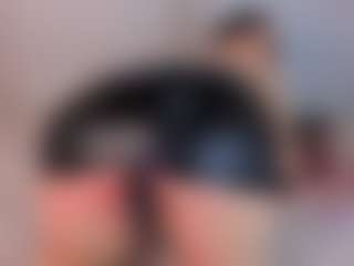Julieta-Blue's Live Sex Cam Show