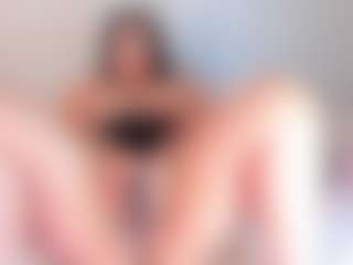 Julieta-Blue's Live Sex Cam Show