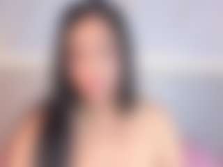 Julieta-Blue's Live Sex Cam Show