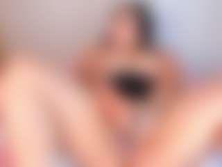 Julieta-Blue's Live Sex Cam Show