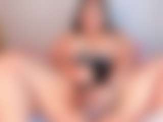 Julieta-Blue's Live Sex Cam Show
