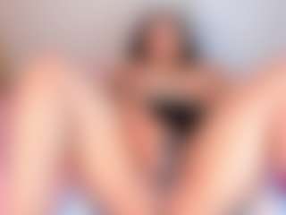 Julieta-Blue's Live Sex Cam Show