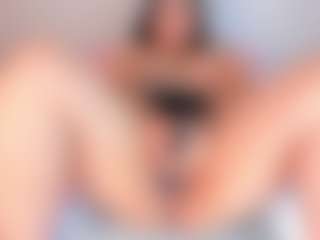 Julieta-Blue's Live Sex Cam Show