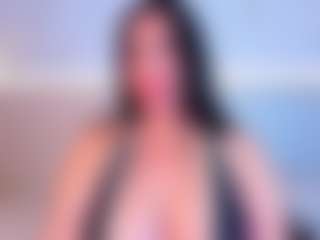 Julieta-Blue's Live Sex Cam Show