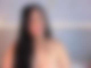 Julieta-Blue's Live Sex Cam Show