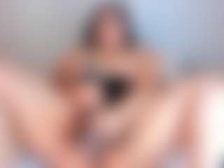 Julieta-Blue's Live Sex Cam Show
