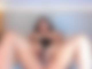 Julieta-Blue's Live Sex Cam Show