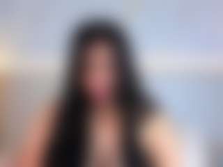 Julieta-Blue's Live Sex Cam Show