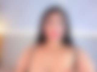 Julieta-Blue's Live Sex Cam Show