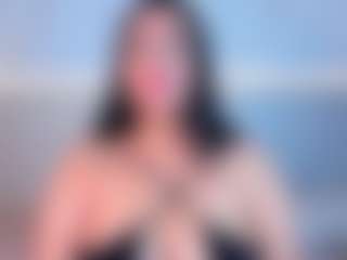Julieta-Blue's Live Sex Cam Show