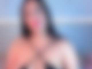 Julieta-Blue's Live Sex Cam Show