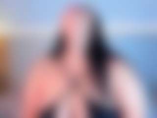 Julieta-Blue's Live Sex Cam Show