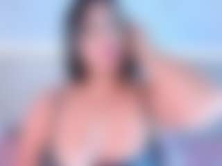 Julieta-Blue's Live Sex Cam Show