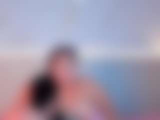 Julieta-Blue's Live Sex Cam Show