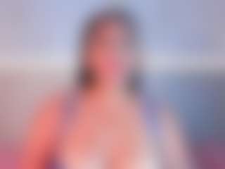 Julieta-Blue's Live Sex Cam Show