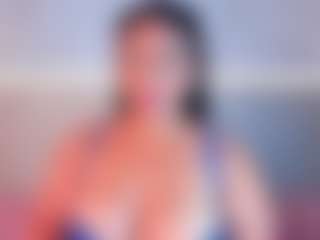 Julieta-Blue's Live Sex Cam Show