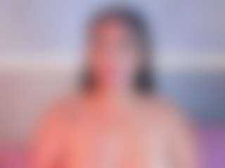 Live cam show with Julieta-Blue - Teen (18+) on Camsoda Late Night