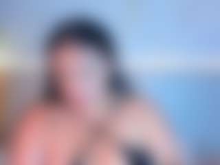 Julieta-Blue's Live Sex Cam Show