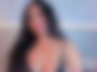 Julieta-Blue's Live Sex Cam Show