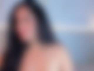 Julieta-Blue's Live Sex Cam Show