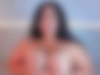 Julieta-Blue's Live Sex Cam Show