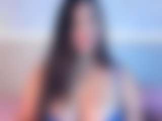 Live cam show with Julieta-Blue - Petite on Camsoda