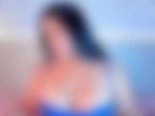 Julieta-Blue's Live Sex Cam Show