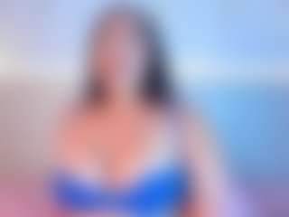 Julieta-Blue's Live Sex Cam Show