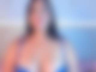 Julieta-Blue's Live Sex Cam Show