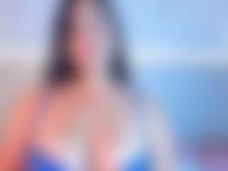 Julieta-Blue's Live Sex Cam Show