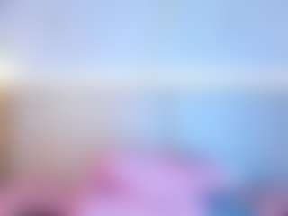 Live cam show with Julieta-Blue - Petite Young Adult on UwU Esports