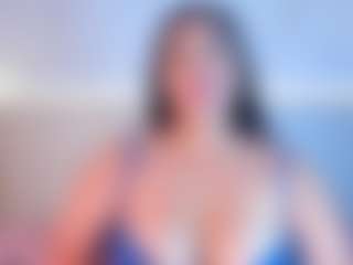 Julieta-Blue's Live Sex Cam Show