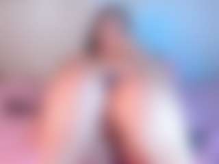Julieta-Blue's Live Sex Cam Show