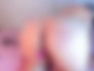 Julieta-Blue's Live Sex Cam Show