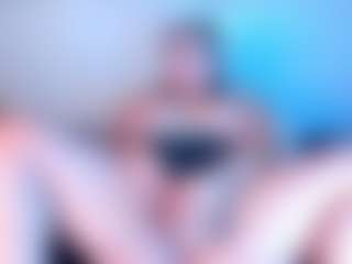 Julieta-Blue's Live Sex Cam Show