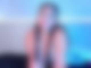 Julieta-Blue's Live Sex Cam Show