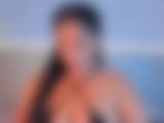 Julieta-Blue's Live Sex Cam Show