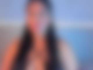 Julieta-Blue's Live Sex Cam Show