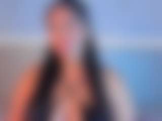 Julieta-Blue's Live Sex Cam Show