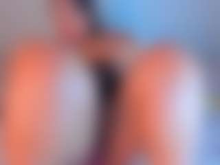 Julieta-Blue's Live Sex Cam Show