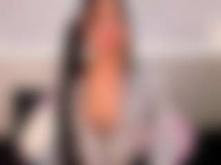 Live cam show with Julieta-Blue - Public Curvy on Camsoda Late Night